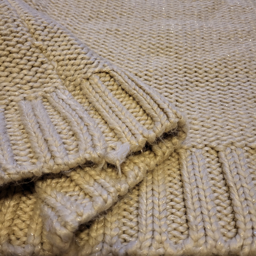 A.N.A. cream crew neck sweater with a cable knit pattern with flecks of gold - Picture 10 of 10